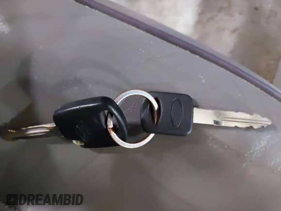 1998 Ford Explorer XLT с VIN 1FMZU35P6WZB26527, выставлен на аукционе IAAI как лот 42235991 с пробегом 215 020 миль миль и . История ставок и продаж доступна на DreamBid. Изображение 11.