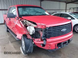 2014 Ford F-150 XL z VIN 1FTEW1CM9EKE80043, wystawiony jako IAAI lot #41706014 z przebiegiem 214 005 mil mil oraz . Historia ofert i sprzedaży dostępna na DreamBid. Obrazek 1.