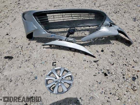 2024 Toyota Corolla LE with VIN 5YFB4MDE5RP214074, listed as a Copart auction lot 63408875 with 27,683 mi miles and Clean title. Bid and sale history available at DreamBid. Image 12.