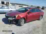 2011 Hyundai Sonata SE z VIN 5NPEC4AC0BH123381, wystawiony jako Copart lot #84361245 z przebiegiem 135 607 mil mil oraz Szkoda całkowita • Salvage title. Historia ofert i sprzedaży dostępna na DreamBid. Obrazek 1.