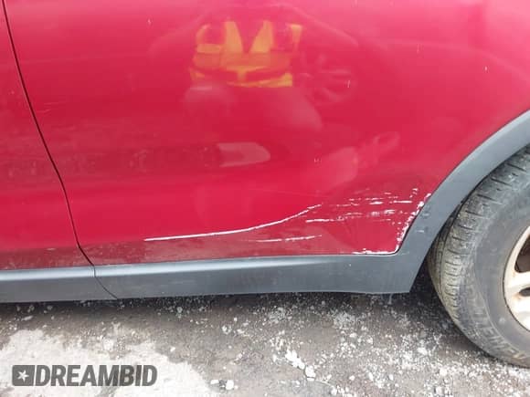 2016 Kia Sorento EX with VIN 5XYPH4A15GG012039, listed as a IAAI auction lot 43300052 with 103,439 mi miles and . Bid and sale history available at DreamBid. Image 6.