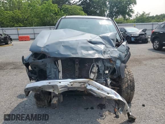 2006 Chevrolet Colorado 2LT с VIN 1GCDT136468287853, выставлен на аукционе Copart как лот 59263285 с пробегом Не указан миль и Списание • Salvage title. История ставок и продаж доступна на DreamBid. Изображение 5.