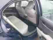 2021 Toyota Camry SE Nightshade z VIN 4T1G11AK8MU585082, wystawiony jako IAAI lot #43245347 z przebiegiem 88 301 mil mil oraz . Historia ofert i sprzedaży dostępna na DreamBid. Obrazek 8.