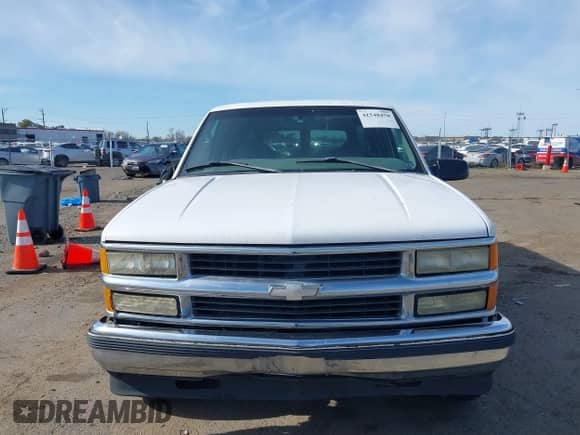1997 Chevrolet Suburban с VIN 3GNFK16R4VG126095, выставлен на аукционе IAAI как лот 41548470 с пробегом 290 502 миль миль и . История ставок и продаж доступна на DreamBid. Изображение 6.