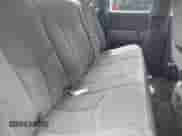 2006 Chevrolet Silverado 1500 LT1 с VIN 2GCEK19V061105722, выставлен на аукционе IAAI как лот 42371677 с пробегом 182 005 миль миль и . История ставок и продаж доступна на DreamBid. Изображение 8.