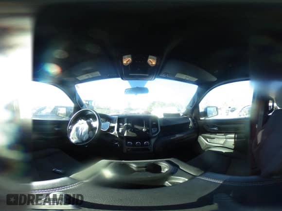 2023 Ram 1500 Tradesman z VIN 1C6SRFGT4PN652688, wystawiony jako IAAI lot #41714908 z przebiegiem 18 798 mil mil oraz . Historia ofert i sprzedaży dostępna na DreamBid. Obrazek 18.