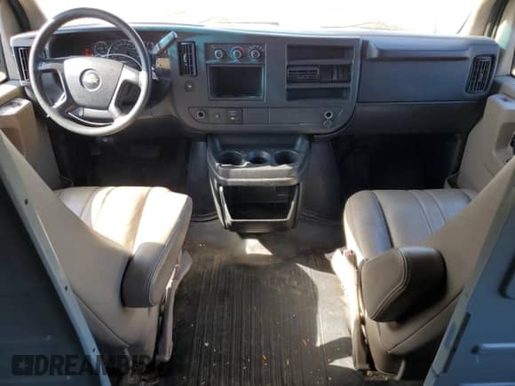 2014 Chevrolet City Express Cargo с VIN 1GCZGUCA8E1143410, выставлен на аукционе Copart как лот 76037924 с пробегом 192 501 миль миль и Списание • Salvage title. История ставок и продаж доступна на DreamBid. Изображение 8.