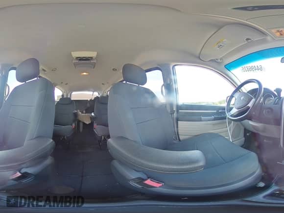 2010 Dodge Grand Caravan Hero z VIN 2D4RN3D12AR371930, wystawiony jako Copart lot #64496835 z przebiegiem 137 686 mil mil oraz Szkoda całkowita • Salvage title. Historia ofert i sprzedaży dostępna na DreamBid. Obrazek 14.