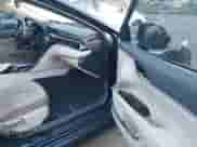 2018 Toyota Camry SE with VIN 4T1B11HK2JU647720, listed as a IAAI auction lot 42849487 with 159,188 mi miles and . Bid and sale history available at DreamBid. Image 5.