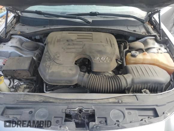 2018 Chrysler 300 Limited with VIN 2C3CCAEG6JH193840, listed as a Copart auction lot 81206355 with 152,640 mi miles and Salvage title. Bid and sale history available at DreamBid. Image 11.