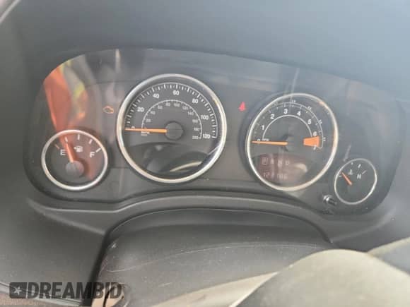 2016 Jeep Compass Latitude with VIN 1C4NJCEA7GD777378, listed as a Copart auction lot 56390385 with 123,186 mi miles and Salvage title. Bid and sale history available at DreamBid. Image 9.
