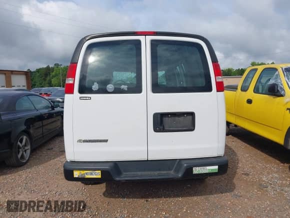2019 Chevrolet Express Cargo with VIN 1GCWGAFG7K1372805, listed as a IAAI auction lot 42428224 with 23,949 mi miles and . Bid and sale history available at DreamBid. Image 16.