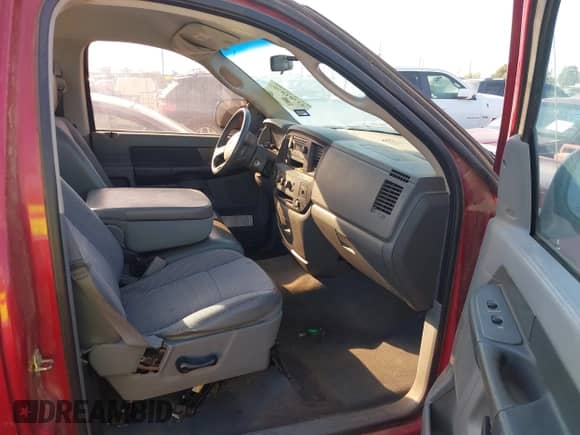 2007 Dodge 1500 ST с VIN 1D7HA16K47J576490, выставлен на аукционе IAAI как лот 43301856 с пробегом 256 361 миль миль и . История ставок и продаж доступна на DreamBid. Изображение 5.