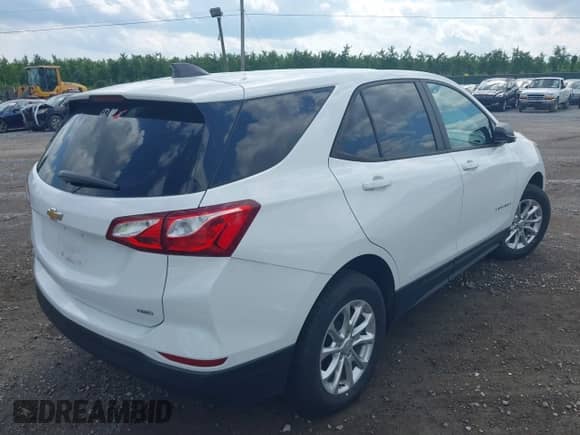 2020 Chevrolet Equinox LS z VIN 2GNAXSEV7L6150741, wystawiony jako IAAI lot #42769113 z przebiegiem 38 270 mil mil oraz . Historia ofert i sprzedaży dostępna na DreamBid. Obrazek 4.