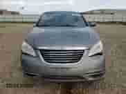 2013 Chrysler 200 Touring with VIN 1C3CCBBB8DN762620, listed as a Copart auction lot 68827495 with 130,834 mi miles and Salvage title. Bid and sale history available at DreamBid. Image 5.