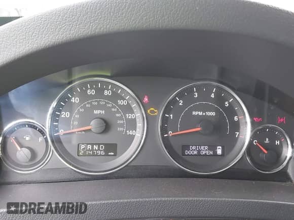 2009 Jeep Grand Cherokee Laredo with VIN 1J8GR48K89C526849, listed as a IAAI auction lot 43537654 with 214,796 mi miles and . Bid and sale history available at DreamBid. Image 7.