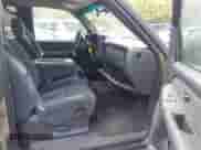 2002 Chevrolet Avalanche с VIN 3GNEC13T72G208620, выставлен на аукционе IAAI как лот 43150963 с пробегом 239 545 миль миль и . История ставок и продаж доступна на DreamBid. Изображение 5.
