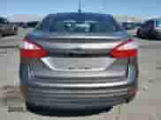 2014 Ford Fiesta SE с VIN 3FADP4BJ0EM117713, выставлен на аукционе Copart как лот 80512465 с пробегом 81 555 миль миль и Списание • Salvage title. История ставок и продаж доступна на DreamBid. Изображение 6.