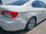 2013 BMW 3 Series 328i z VIN WBAKE3C52DE772086, wystawiony jako IAAI lot #42271057 z przebiegiem 163 836 mil mil oraz . Historia ofert i sprzedaży dostępna na DreamBid. Obrazek 18.