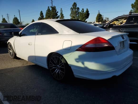 2003 Honda Accord EX с VIN 1HGCM726X3A027444, выставлен на аукционе Copart как лот 82602155 с пробегом 340 275 миль миль и Списание • Salvage title. История ставок и продаж доступна на DreamBid. Изображение 2.