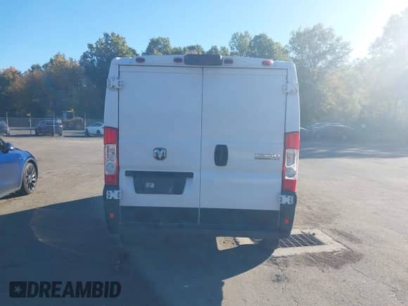 2025 Ram ProMaster Cargo Tradesman with VIN 3C6LRVVG4SE518894, listed as a IAAI auction lot 43423665 with 29,157 mi miles and . Bid and sale history available at DreamBid. Image 16.