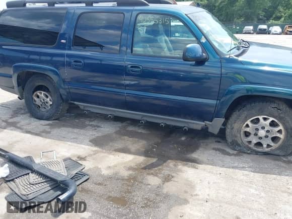 2006 Chevrolet Suburban Z71 with VIN 1GNFK16ZX6J177648, listed as a IAAI auction lot 42555315 with 276,643 mi miles and . Bid and sale history available at DreamBid. Image 6.