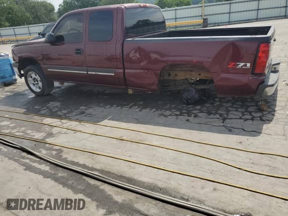 2003 Chevrolet Silverado 1500 LS with VIN 1GCEK19T73E247493, listed as a Copart auction lot 57914945 with Not provided miles and Clean title. Bid and sale history available at DreamBid. Image 2.