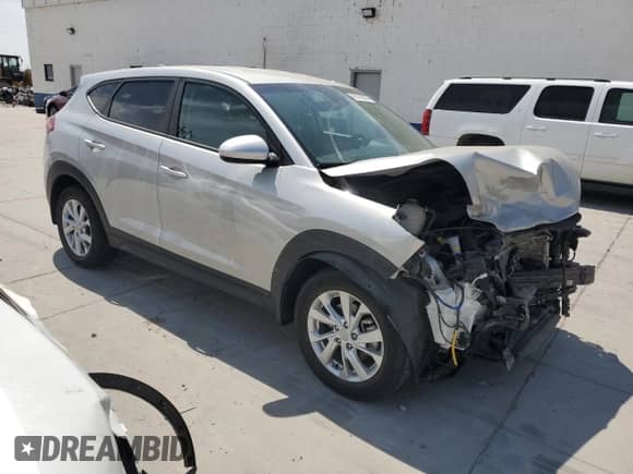 2020 Hyundai Tucson SE с VIN KM8J2CA48LU266005, выставлен на аукционе Copart как лот 68148995 с пробегом Не указан миль и Списание • Salvage title. История ставок и продаж доступна на DreamBid. Изображение 4.