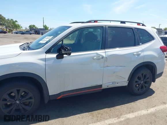 2023 Subaru Forester Special Sports z VIN JF2SKAJC6PH471231, wystawiony jako IAAI lot #42271898 z przebiegiem 40 716 mil mil oraz . Historia ofert i sprzedaży dostępna na DreamBid. Obrazek 6.