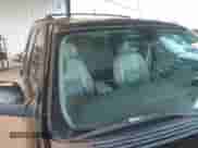 2007 Chevrolet Suburban LT z VIN 3GNFC16057G146602, wystawiony jako IAAI lot #42847544 z przebiegiem 310 218 mil mil oraz . Historia ofert i sprzedaży dostępna na DreamBid. Obrazek 6.