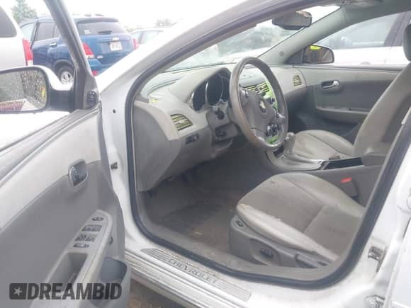 2009 Chevrolet Malibu 2LT с VIN 1G1ZJ57B79F212972, выставлен на аукционе IAAI как лот 42372333 с пробегом 274 024 миль миль и . История ставок и продаж доступна на DreamBid. Изображение 5.