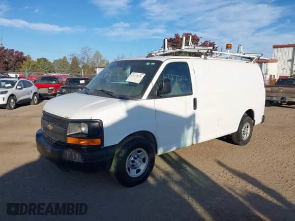 2016 Chevrolet Express Cargo with VIN 1GCWGAFF4G1159700, listed as a IAAI auction lot 43273256 with 121,326 mi miles and . Bid and sale history available at DreamBid. Image 6.