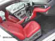 2022 Toyota Camry Hybrid XSE z VIN 4T1K31AK5NU583117, wystawiony jako IAAI lot #42204189 z przebiegiem 22 639 mil mil oraz . Historia ofert i sprzedaży dostępna na DreamBid. Obrazek 5.