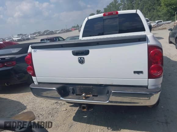 2008 Dodge 1500 SLT with VIN 1D7HA18238S580717, listed as a IAAI auction lot 43019708 with 200,701 mi miles and . Bid and sale history available at DreamBid. Image 16.