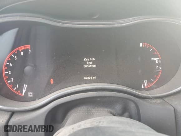 2017 Dodge Durango R/T z VIN 1C4SDHCT4HC805723, wystawiony jako Copart lot #46914315 z przebiegiem 67 328 mil mil oraz Czysty tytuł • Clean title. Historia ofert i sprzedaży dostępna na DreamBid. Obrazek 9.