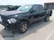 2017 Ram 1500 Tradesman z VIN 1C6RR7FG7HS845431, wystawiony jako IAAI lot #42377730 z przebiegiem 185 383 mil mil oraz . Historia ofert i sprzedaży dostępna na DreamBid. Obrazek 2.