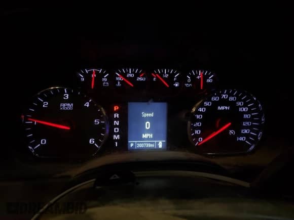 2015 Chevrolet Silverado 3500 с VIN 1GC0KYEG1FZ521652, выставлен на аукционе Copart как лот 70467464 с пробегом 200 739 миль миль и Списание • Salvage title. История ставок и продаж доступна на DreamBid. Изображение 9.