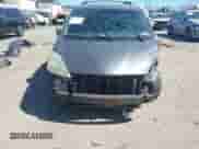 2005 Toyota Sienna XLE z VIN 5TDBA22C25S039637, wystawiony jako IAAI lot #43044955 z przebiegiem 326 923 mil mil oraz . Historia ofert i sprzedaży dostępna na DreamBid. Obrazek 6.