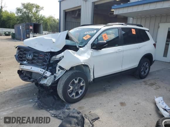 2022 Honda Passport TrailSport с VIN 5FNYF8H6XNB011301, выставлен на аукционе Copart как лот 67362075 с пробегом 36 327 миль миль и На запчасти • Non repairable. История ставок и продаж доступна на DreamBid. Изображение 1.
