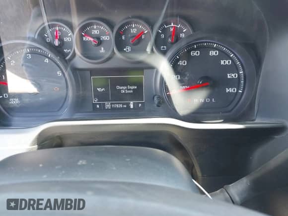 2020 Chevrolet Silverado 2500HD Work Truck z VIN 1GC1YLEY7LF237809, wystawiony jako IAAI lot #42468327 z przebiegiem 117 826 mil mil oraz . Historia ofert i sprzedaży dostępna na DreamBid. Obrazek 7.