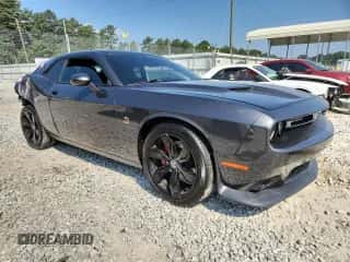 2018 Dodge Challenger R/T Scat Pack with VIN 2C3CDZFJ5JH142125, listed as a Copart auction lot 71885115 with 68,767 mi miles and Salvage title. Bid and sale history available at DreamBid. Image 4.