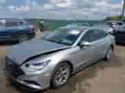 2020 Hyundai Sonata SEL z VIN 5NPEF4JA1LH010918, wystawiony jako IAAI lot #43112602 z przebiegiem 87 401 mil mil oraz . Historia ofert i sprzedaży dostępna na DreamBid. Obrazek 17.