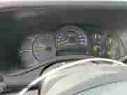 2006 Chevrolet Silverado 1500 LT1 z VIN 1GCEC19Z36Z276701, wystawiony jako Copart lot #70864855 z przebiegiem 233 957 mil mil oraz Czysty tytuł • Clean title. Historia ofert i sprzedaży dostępna na DreamBid. Obrazek 9.