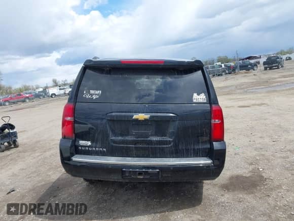 2015 Chevrolet Suburban LTZ с VIN 1GNSKKKC1FR222483, выставлен на аукционе IAAI как лот 42172659 с пробегом 200 037 миль миль и . История ставок и продаж доступна на DreamBid. Изображение 16.