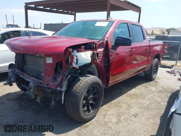 2019 Chevrolet Silverado 1500 RST z VIN 1GCUYEED4KZ144359, wystawiony jako IAAI lot #43030231 z przebiegiem 94 259 mil mil oraz . Historia ofert i sprzedaży dostępna na DreamBid. Obrazek 18.