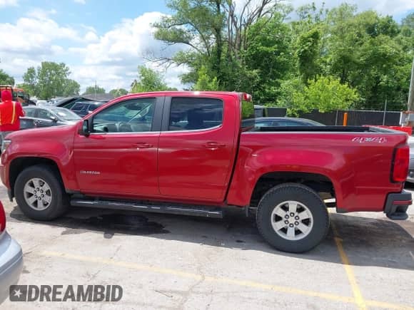 2016 Chevrolet Colorado 4WD WT с VIN 1GCGTBE35G1132647, выставлен на аукционе IAAI как лот 42350705 с пробегом 160 351 миль миль и . История ставок и продаж доступна на DreamBid. Изображение 15.