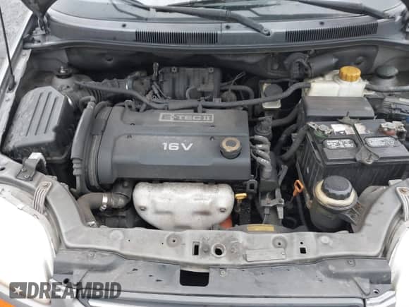 2008 Chevrolet Aveo LS z VIN KL1TD66658B110470, wystawiony jako IAAI lot #41802890 z przebiegiem 116 376 mil mil oraz . Historia ofert i sprzedaży dostępna na DreamBid. Obrazek 10.