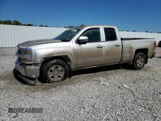 2018 Chevrolet Silverado 1500 LT with VIN 1GCRCREH2JZ337817, listed as a Copart auction lot 71749005 with 129,893 mi miles and Clean title. Bid and sale history available at DreamBid. Image 1.