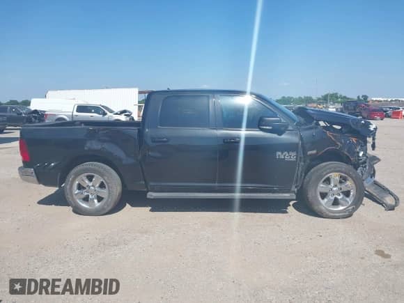 2019 Ram 1500 Big Horn z VIN 1C6RR6LT2KS564298, wystawiony jako IAAI lot #41624578 z przebiegiem 78 391 mil mil oraz . Historia ofert i sprzedaży dostępna na DreamBid. Obrazek 13.