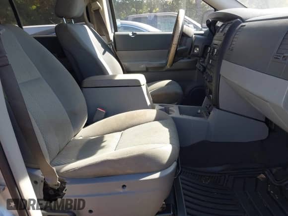 2008 Dodge Durango with VIN 1D8HB38N18F111388, listed as a IAAI auction lot 43382713 with 253,710 mi miles and . Bid and sale history available at DreamBid. Image 5.